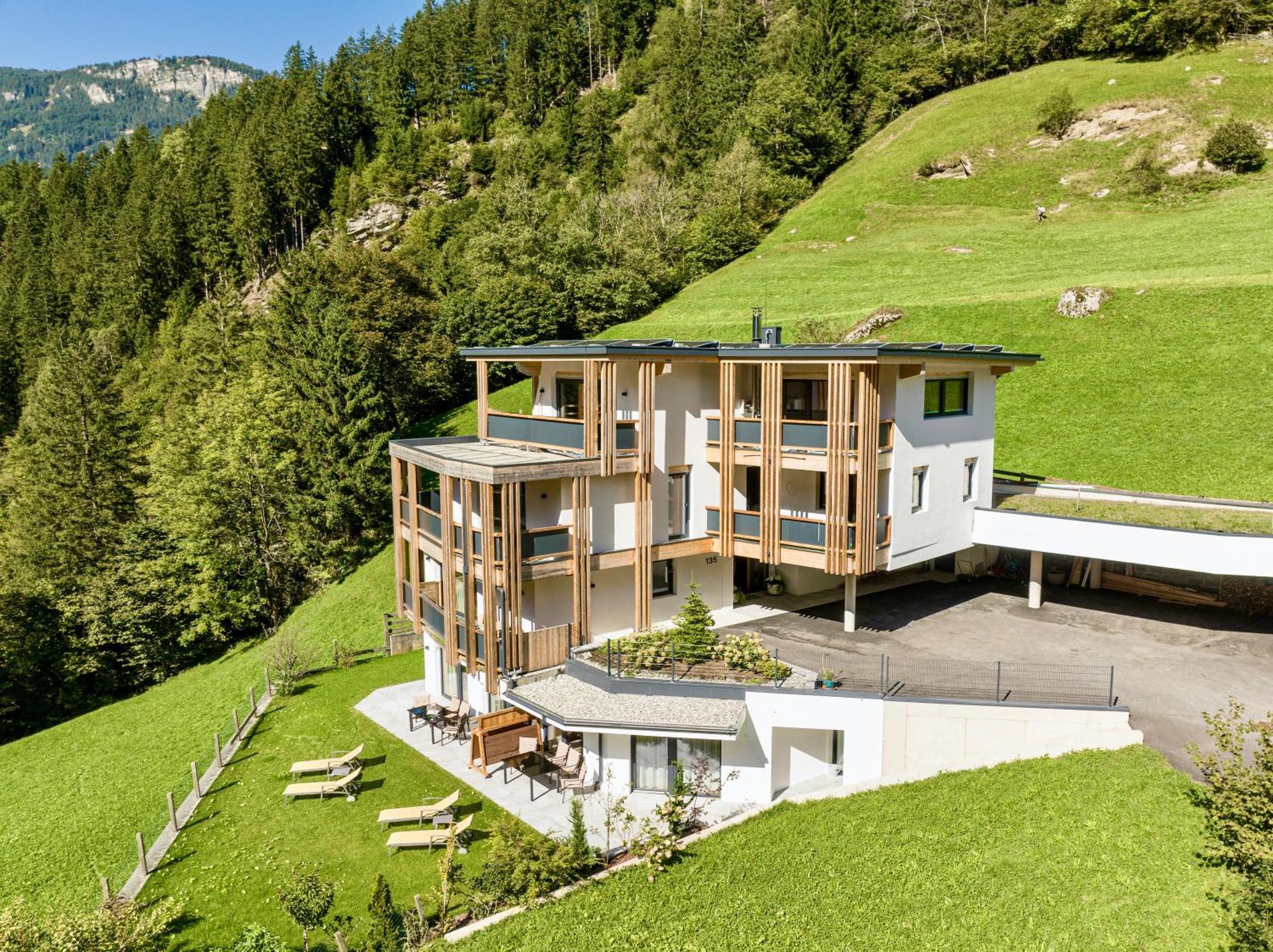 Natur Zeit - Alpine Garden Apartments Mayrhofen Eksteriør billede