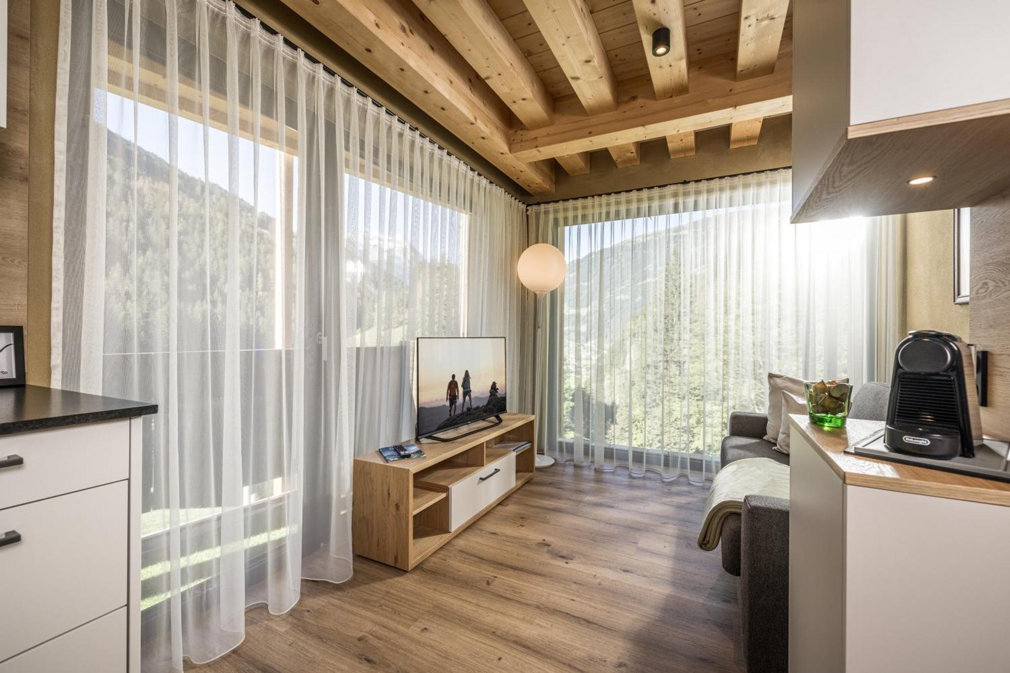 Natur Zeit - Alpine Garden Apartments Mayrhofen Eksteriør billede